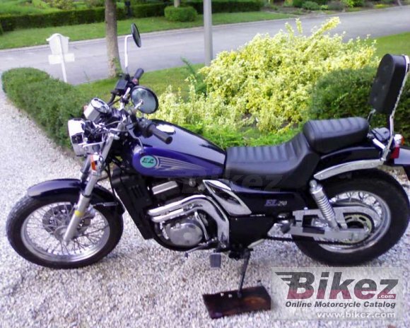 1996 Kawasaki EL 252 photo